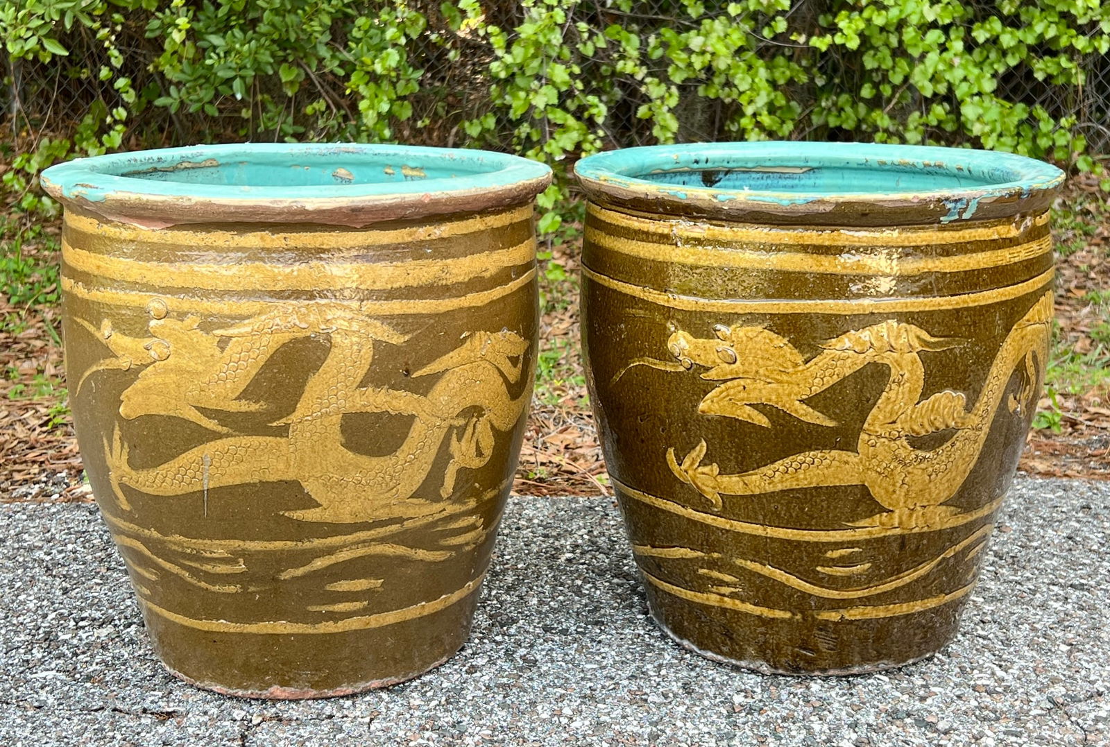 PAIR OF GARDEN PLANTERS (1 of 2)