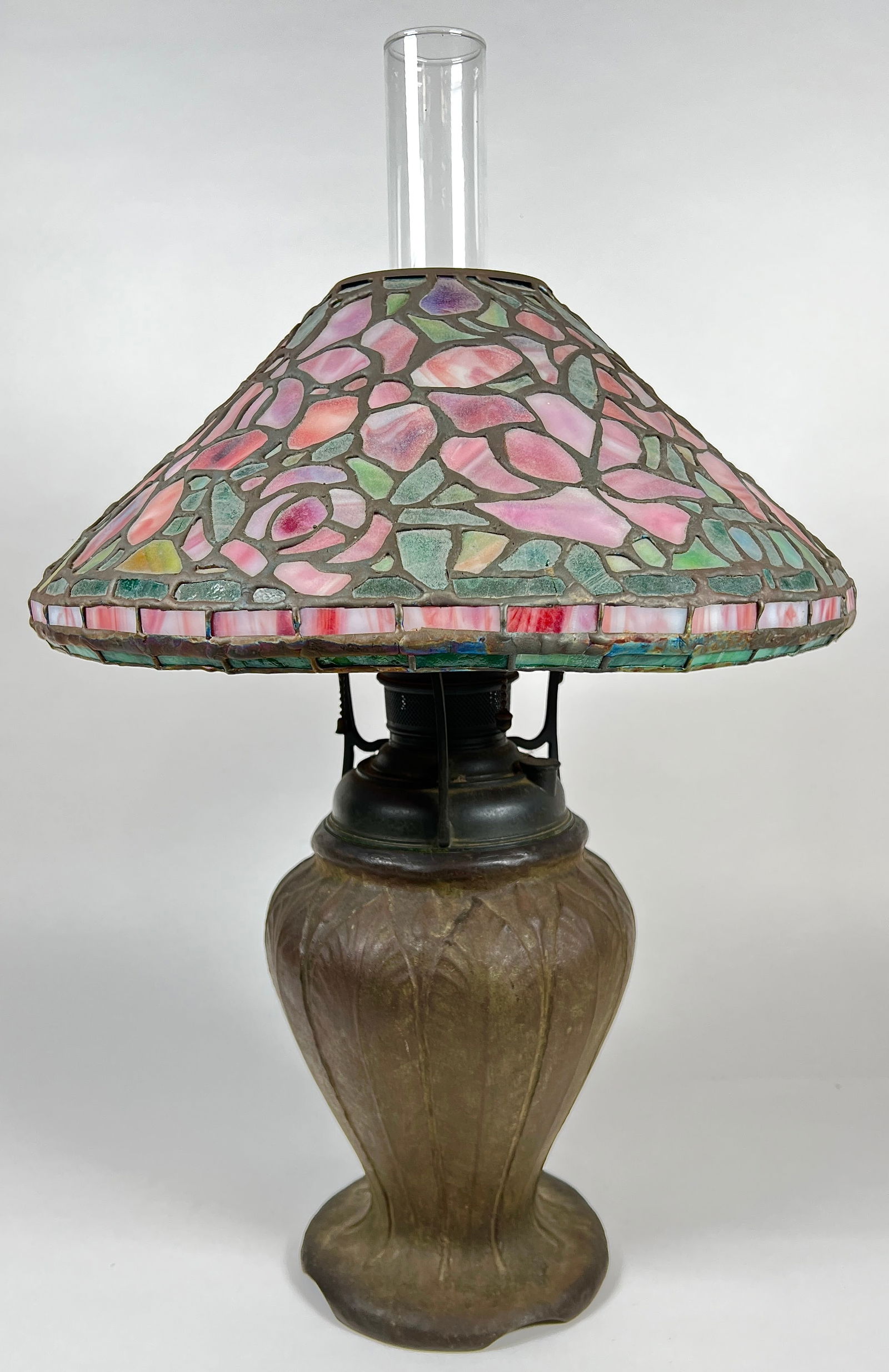 HANDEL ANTIQUE LAMP (1 of 4)