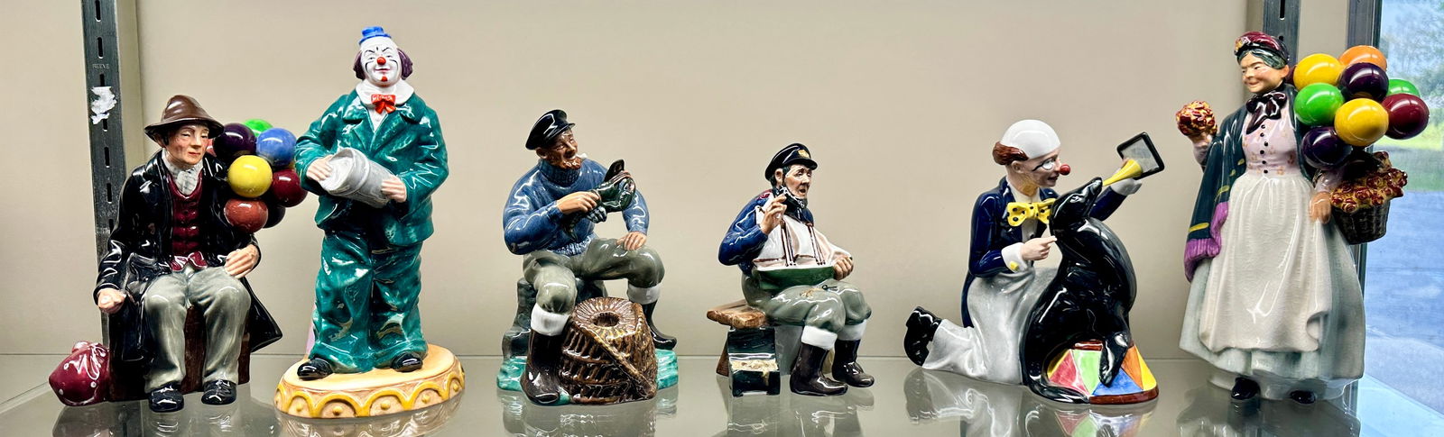 ROYAL DOULTON COLLECTION (1 of 1)