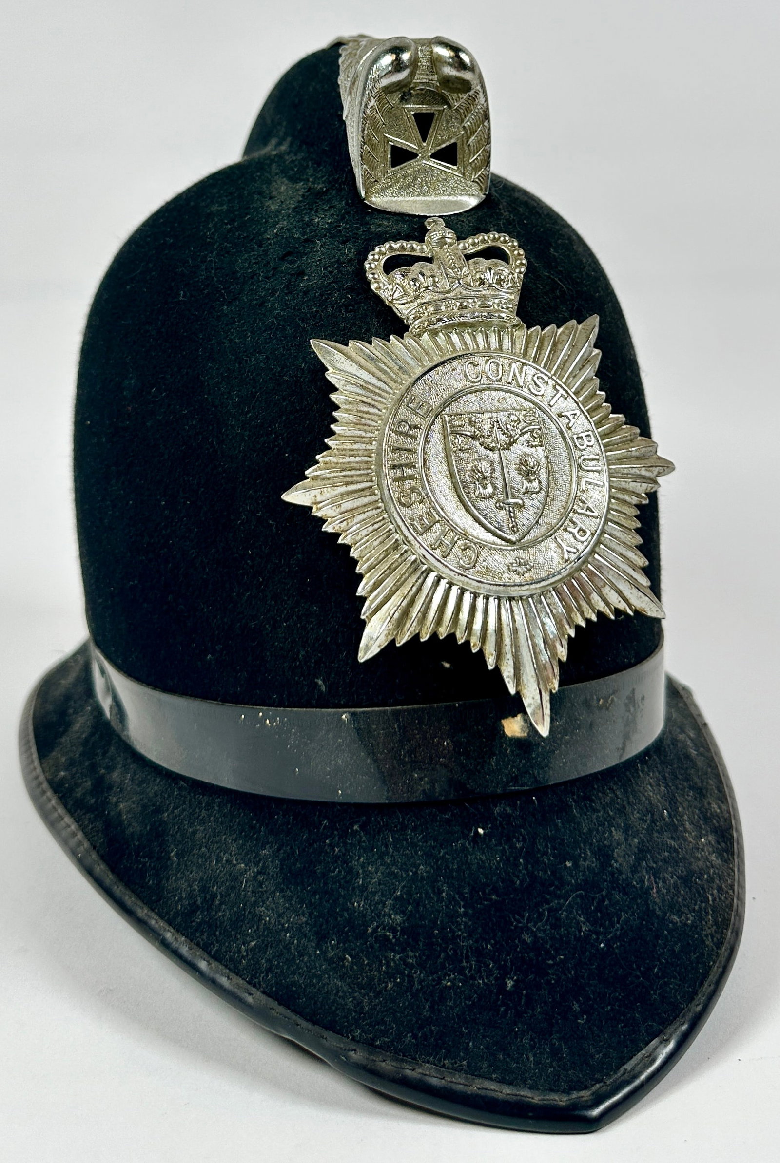 ENGLISH COMB TOP BOBBY POLICE HAT: CHESHIRE CONSTABULARY BADGE