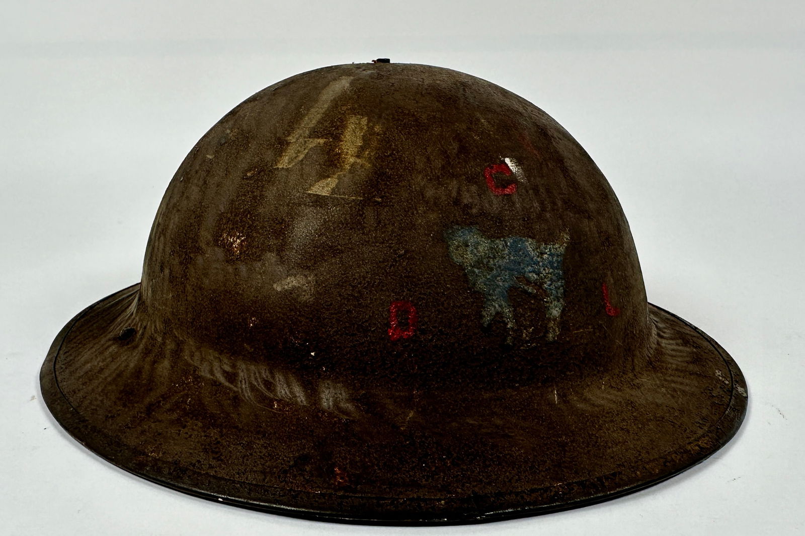 ORIGINAL WWI U.S. MILITARY HELMET (1 of 4)