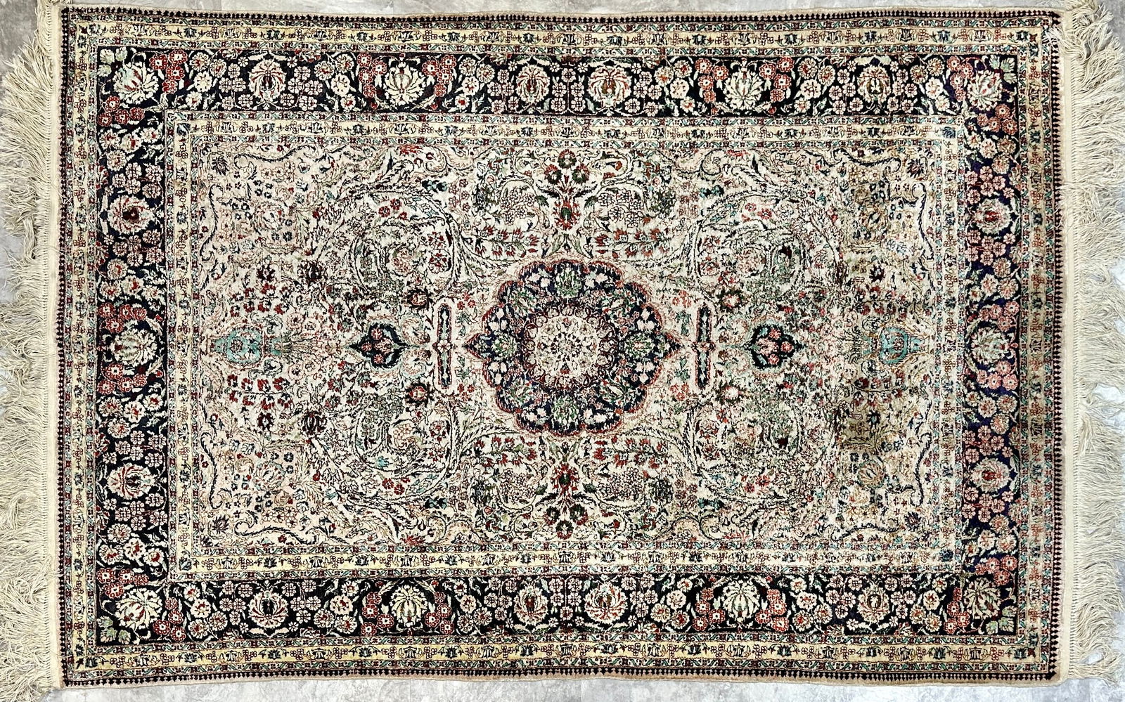 PERSIAN SILK SCATTER CARPET (1 of 2)