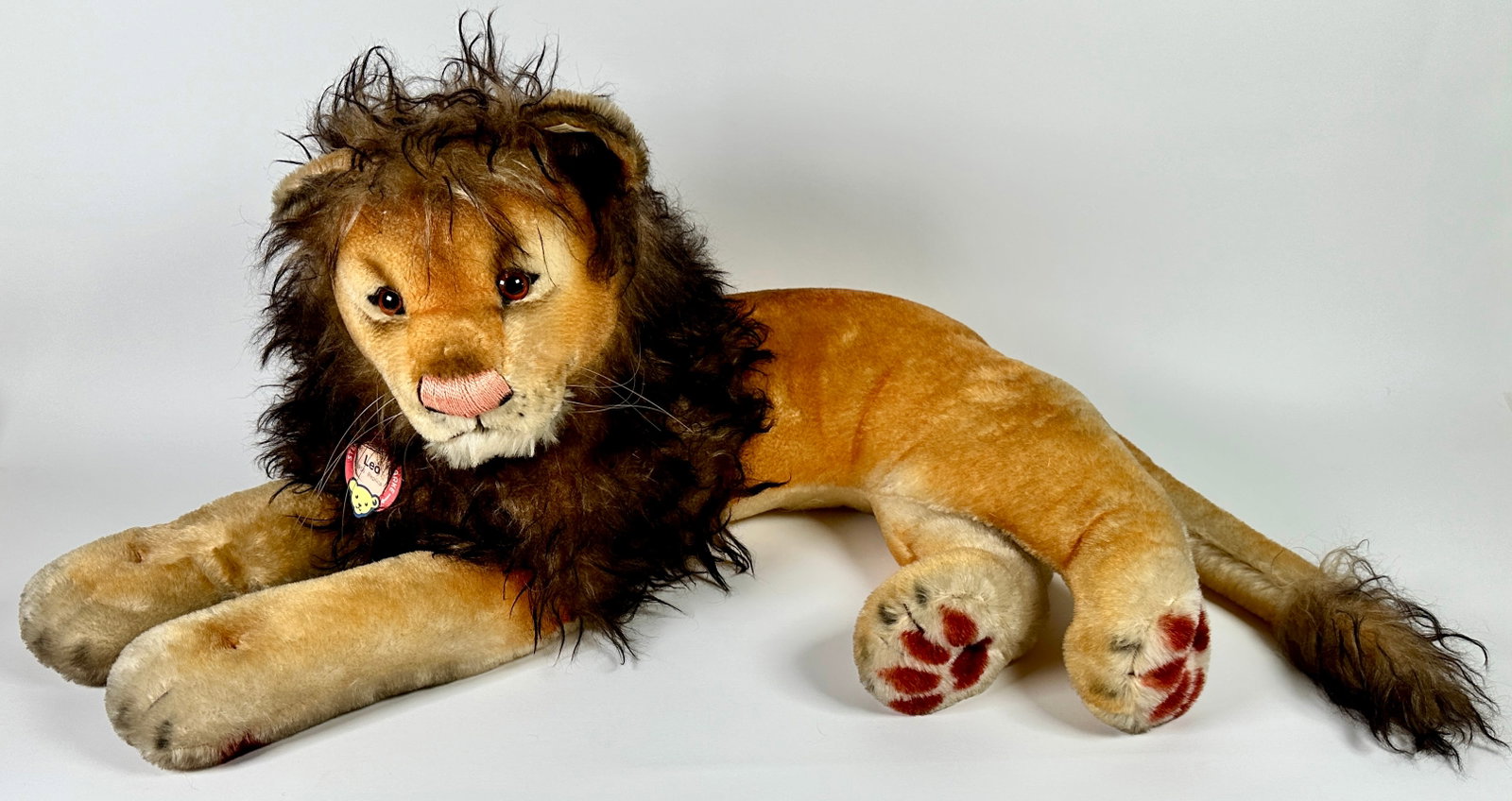 STEIFF - LEO THE LION: LEO THE LION LIMITED EDITION 1956 REPLICA, EMBROIDERED NOSE. 28"L
