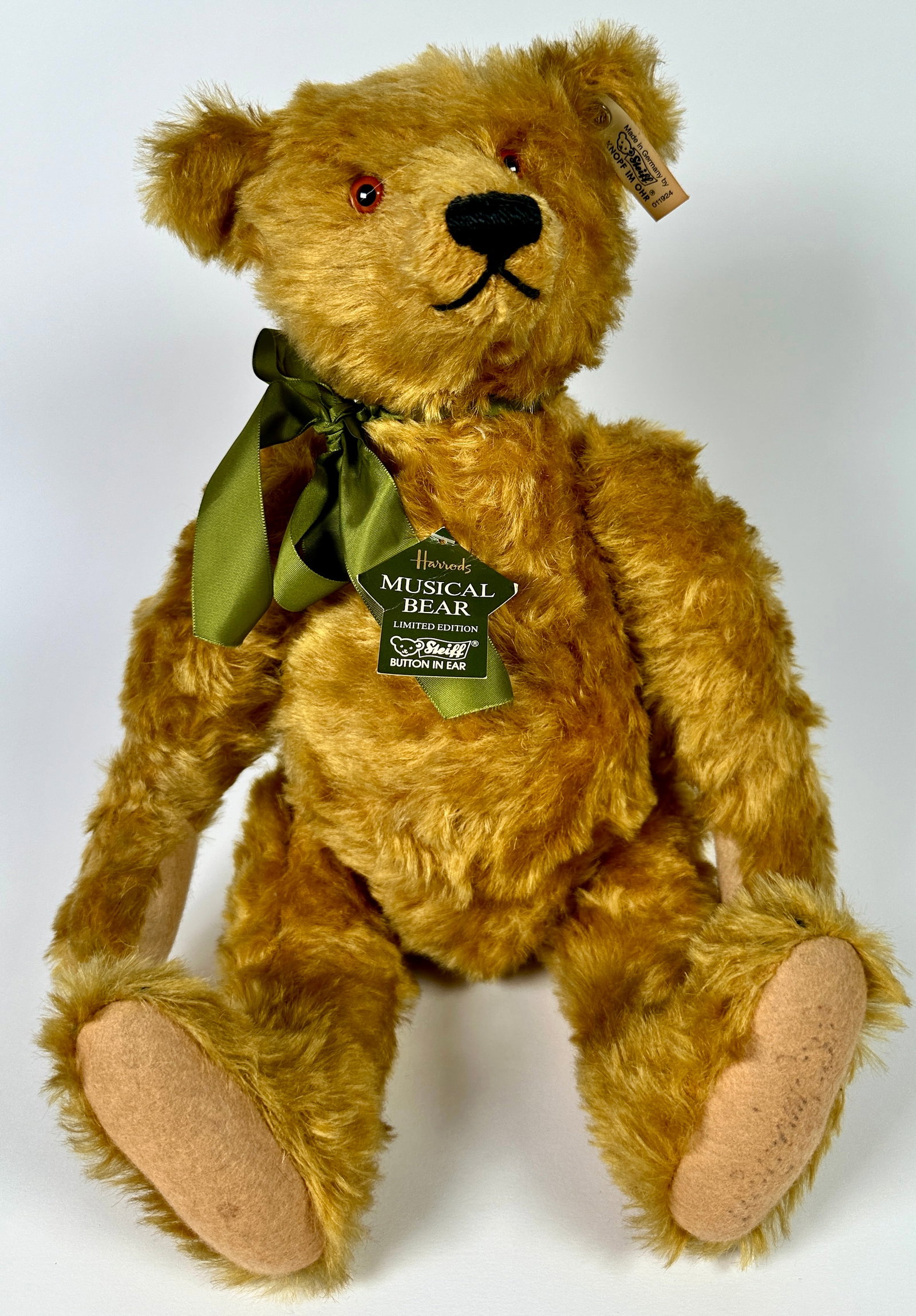 STEIFF - HARROD'S GREEN MUSICAL BEAR: 1905 REPLICA, C.1990, EXCLUSIVE MUSICAL BEAR, WITH TAGS, 15"H