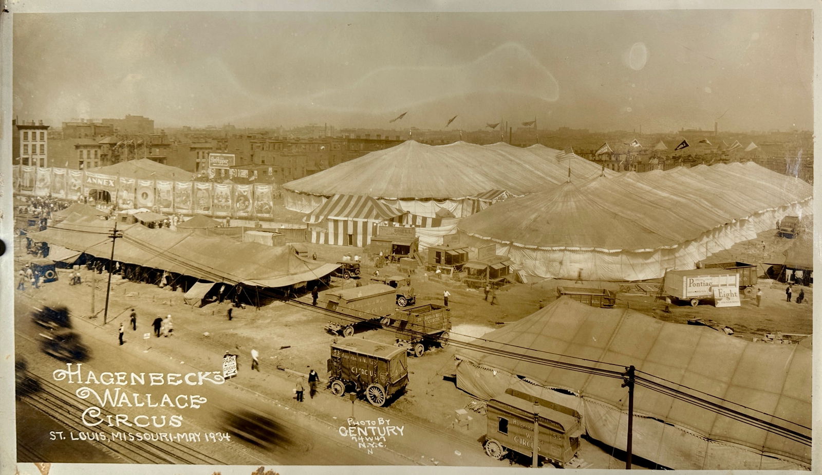 EDWARD J. KELTY PHOTOGRAPH - HAGENBECK WALLACE CIRCUS (1 of 2)