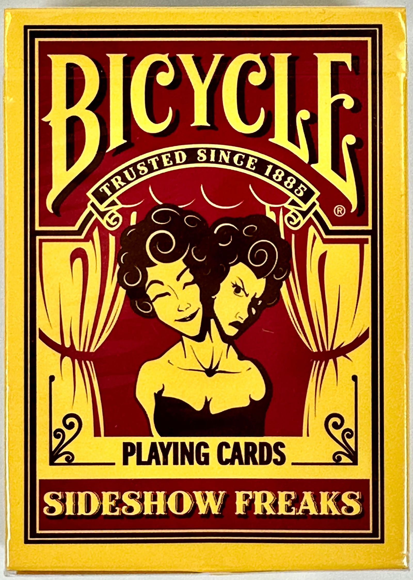 BICYCLE SIDESHOW FREAKS PLAYING CARDS (1 of 1)