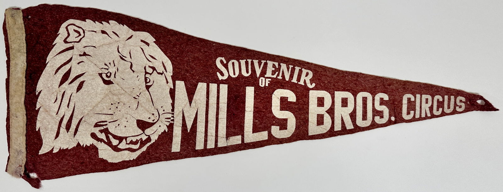 MILLS BROS. CIRCUS SOUVENIR PENNANT (1 of 1)
