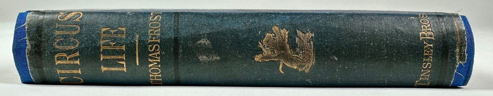 CIRCUS LIFE - CIRCUS CELEBRITIES (1 of 4)