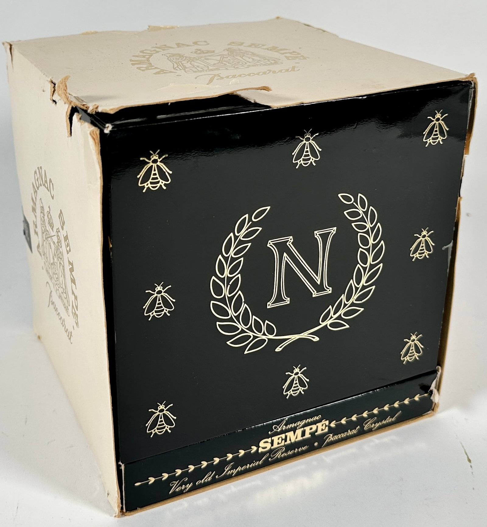 SEMPE BACCARAT ARMAGNAC: UNOPENED, SEALED. NAPOLEON CROWN DECANTER, BACCARAT, SEALED, ORIGINAL OUTER CARTON. AS COLLECTIBLE, NOT INTENDED FOR CONSUMPTION, CONTENTS INCIDENTAL. NO SHIPPING, LOCAL PICK UP ONLY.