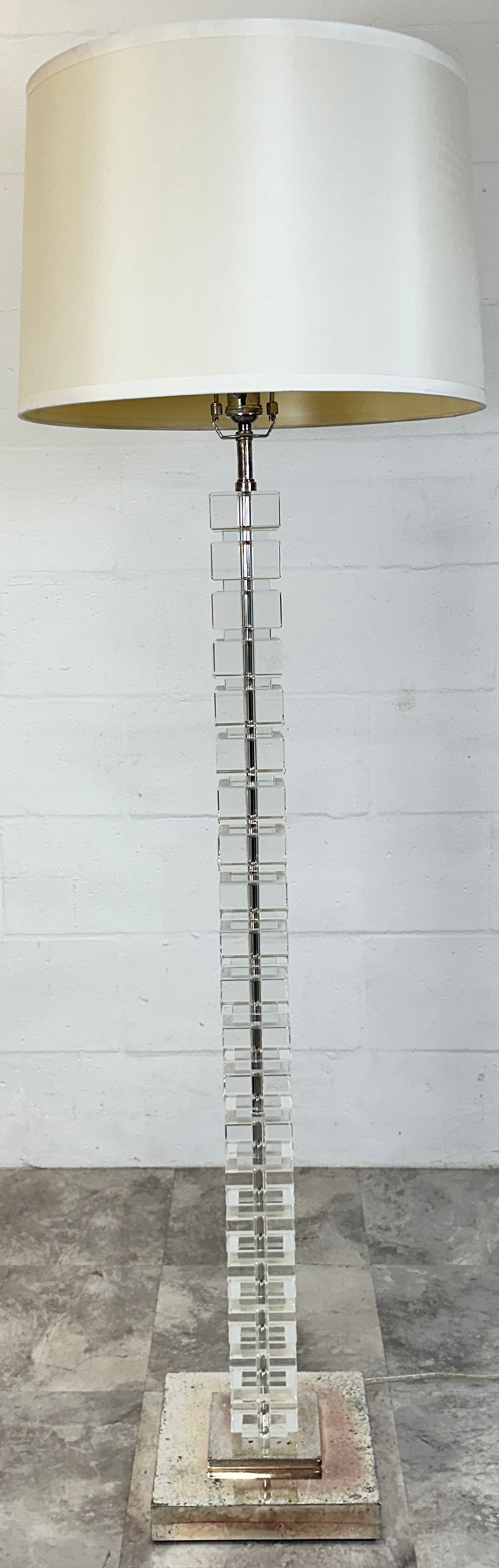 RESTORATION HARDWARE FLOOR LAMP (1 of 2)