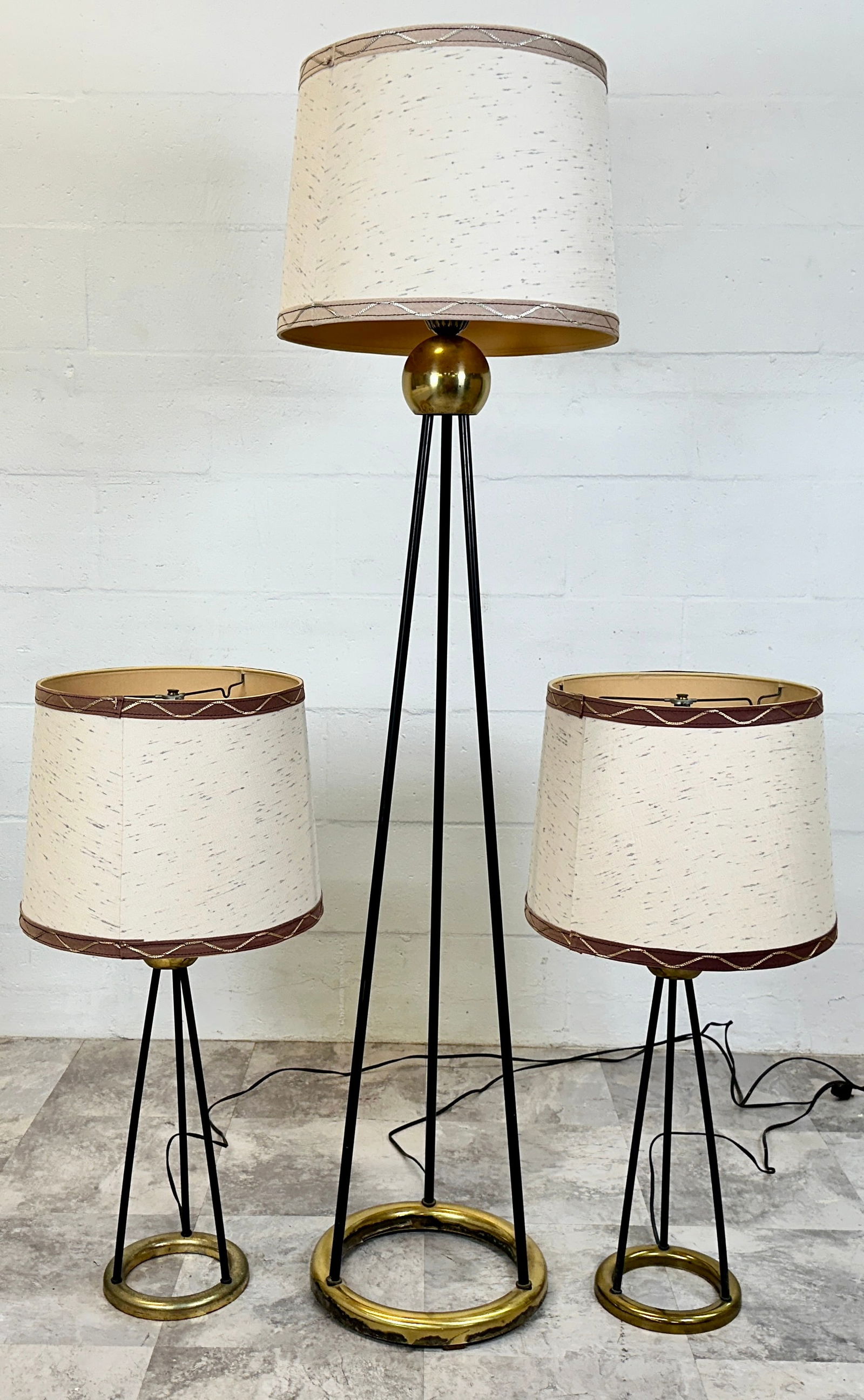 WOODWARD & EDWARDS ATOMIC LAMPS (1 of 1)