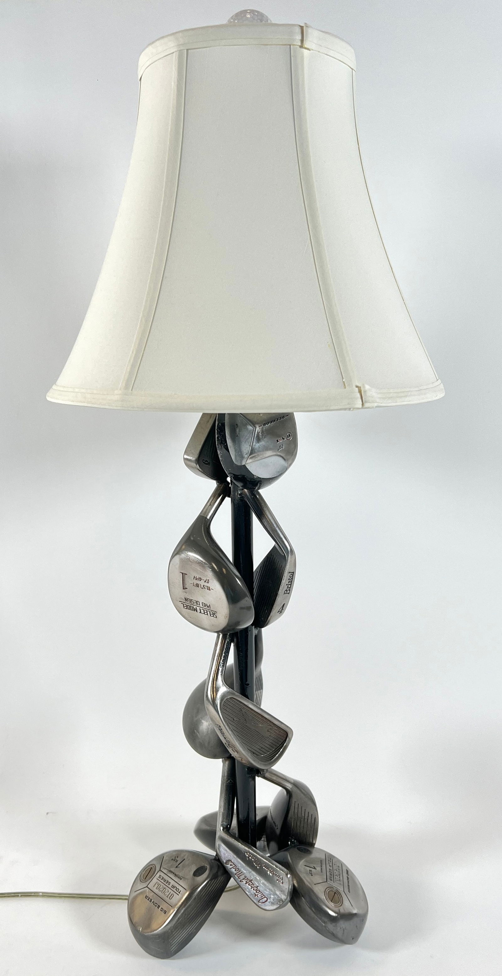 GOLF THEMED TABLE LAMP (1 of 1)