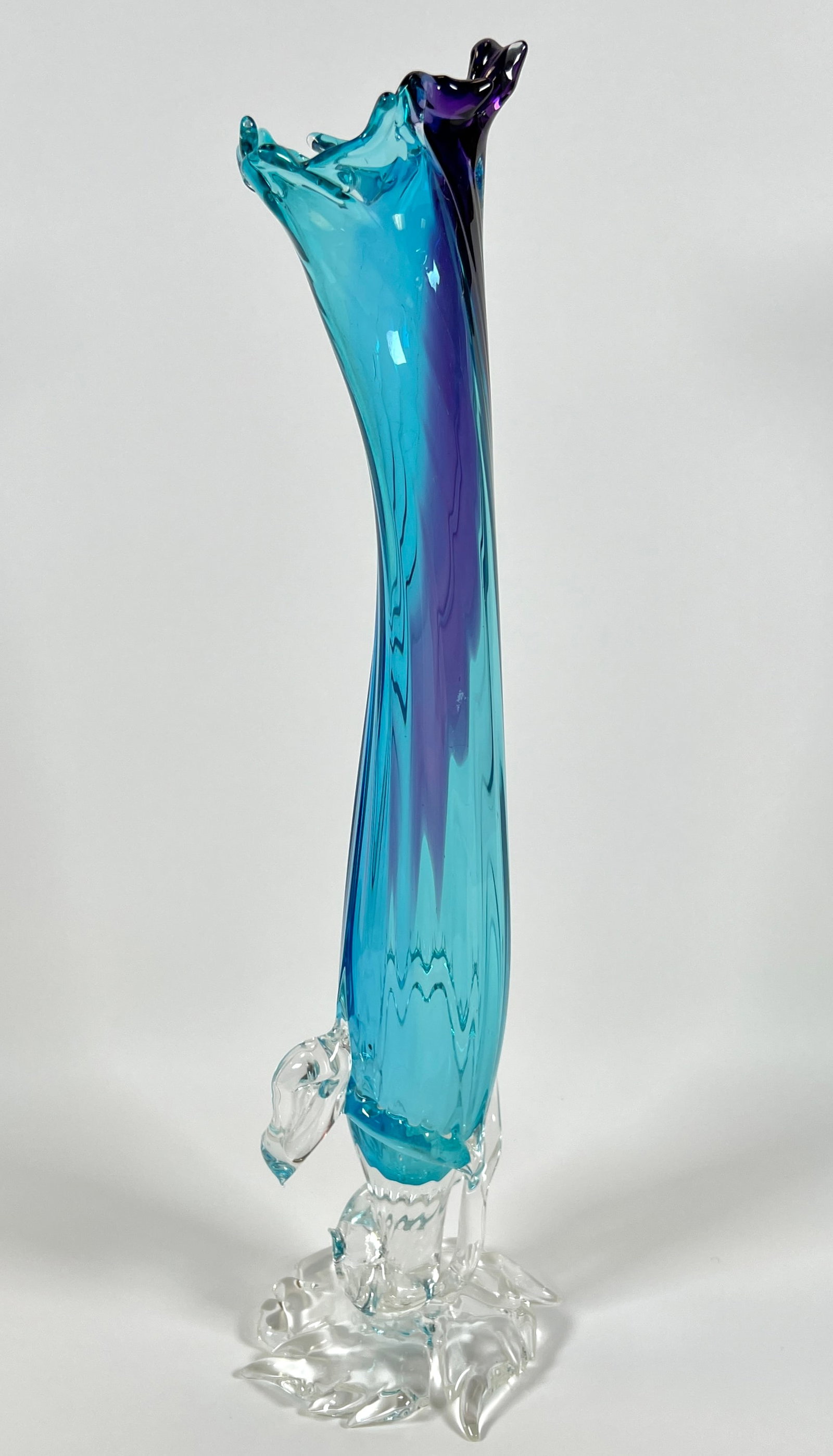 MURANO ART GLASS SCULPTURAL VASE: SIGNED. 21"