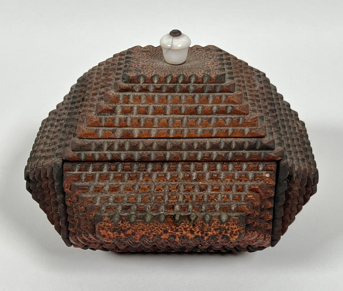 FOLK TRAMP ART (1 of 3)