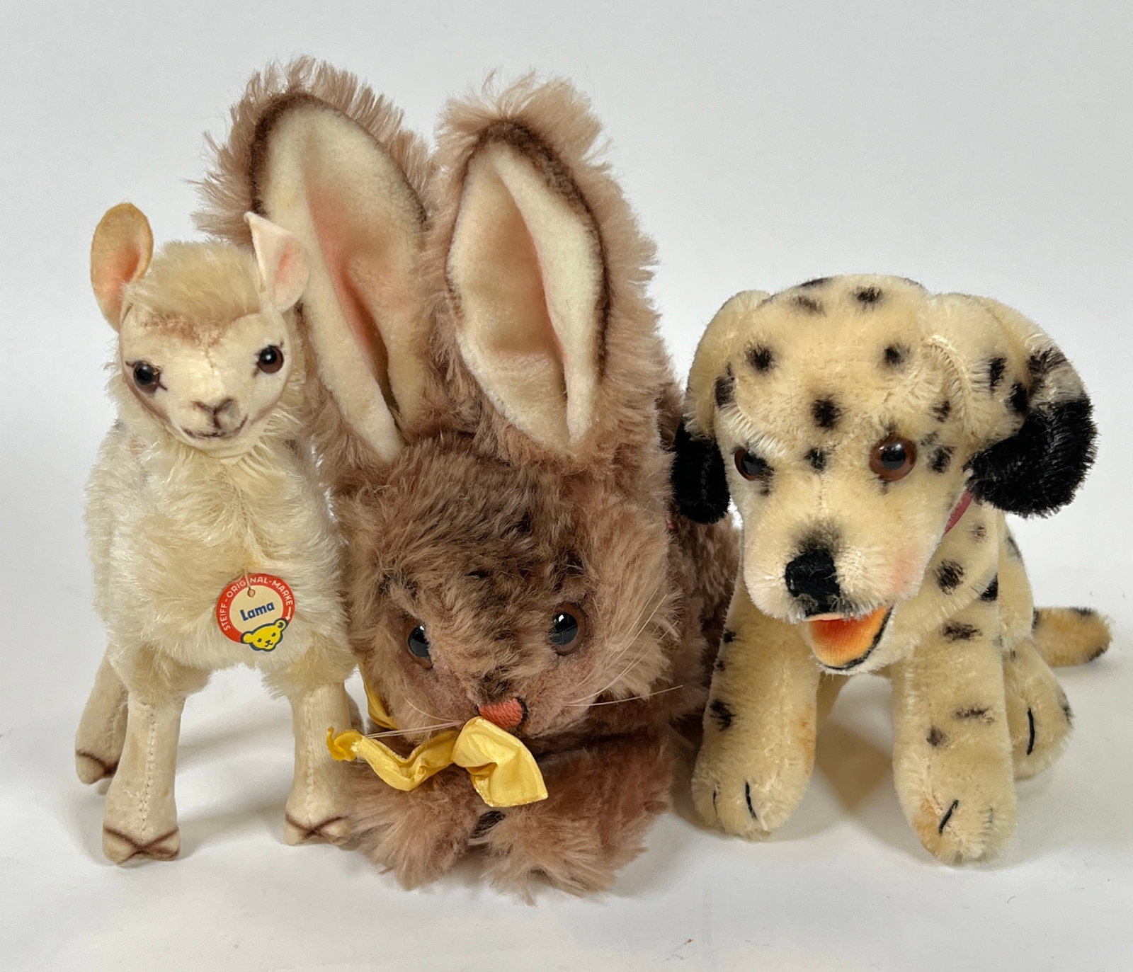 COLLECTION OF STEIFF PLUSH: AVERAGE 6"H