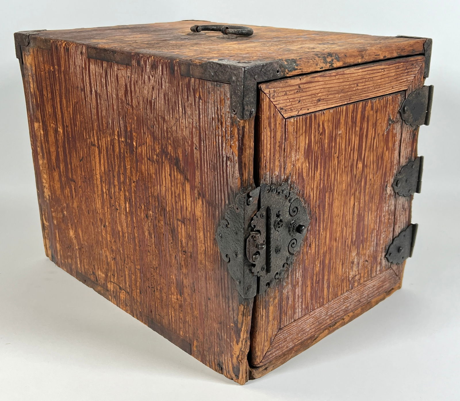 ANTIQUE CHINESE STRONGBOX (1 of 3)