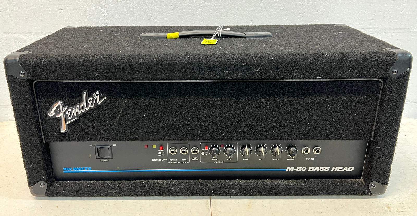 FENDER M-80 BASS HEAD (1 of 2)