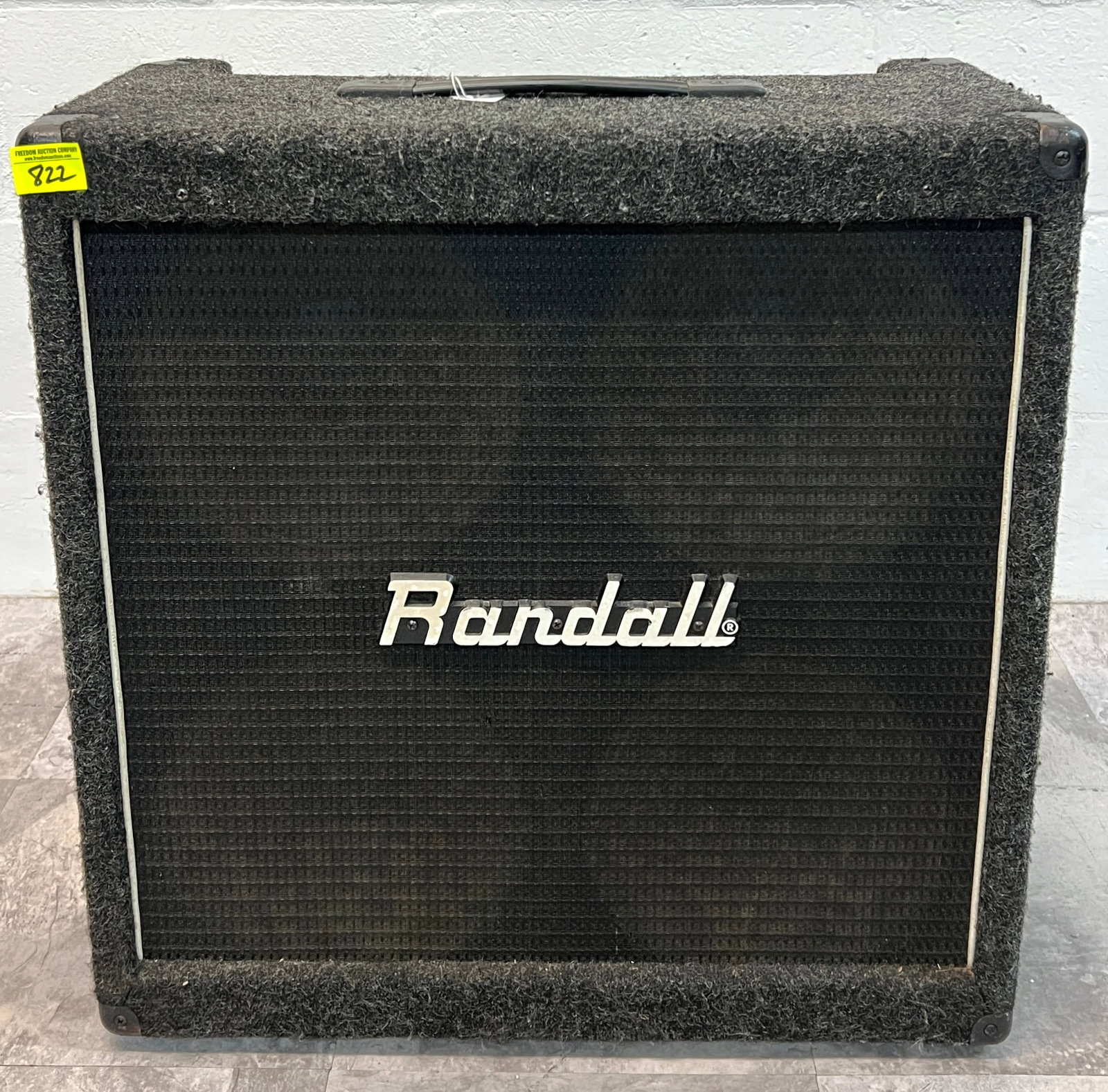 RANDALL RV100 AMP: POWERS ON AND TESTED OK. POWER SWITCH LOOSE/BROKEN. 22"X11"X24". 57 POUNDS.