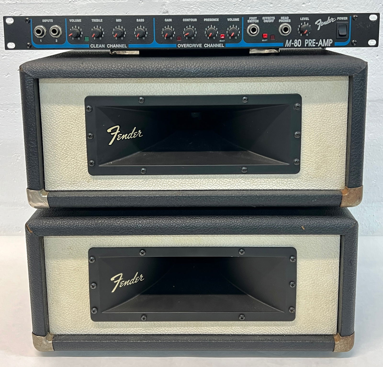 FENDER M80 PRE-AMP WITH FENDER HORNS (1 of 2)