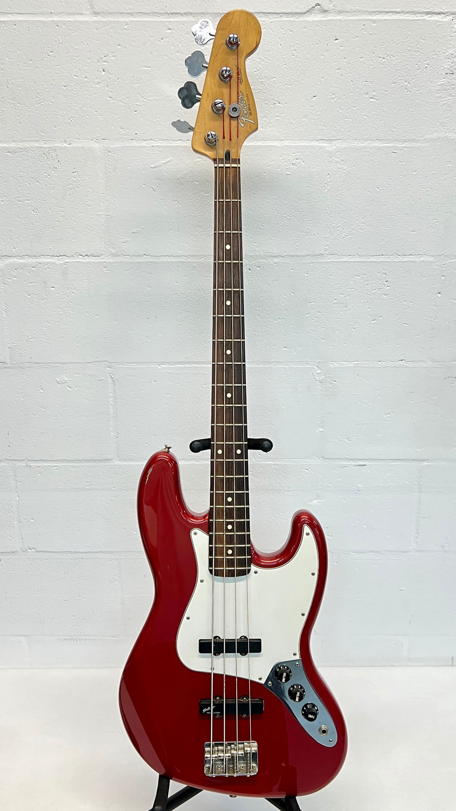 FENDER JB45 JAZZ BASS GUITAR: MEXICO, SERIAL MN4128848. GOOD USED CONDITION.