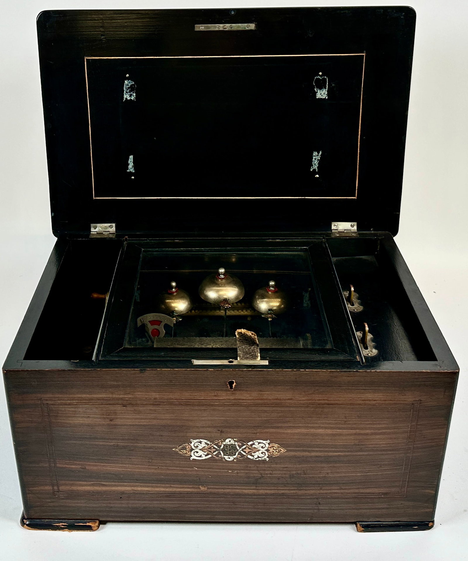 SWISS CYLINDER MUSIC BOX: 44255 ON CRANK, 8 TUNE WITH MUSIC CARD. WORKING CONDITION. 17"W, 11"D, 8"H