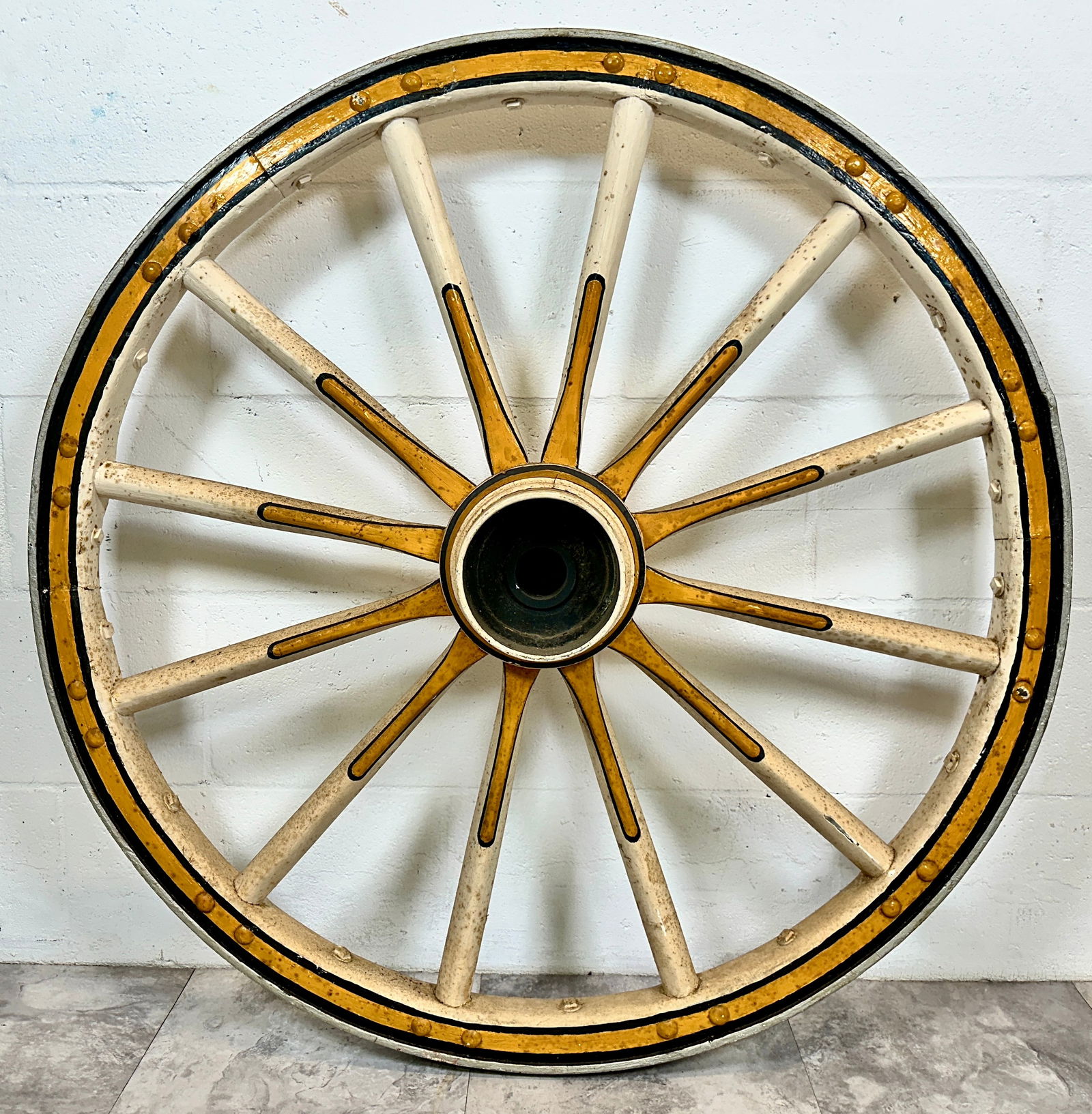 OLD CIRCUS WAGON WHEEL (1 of 2)
