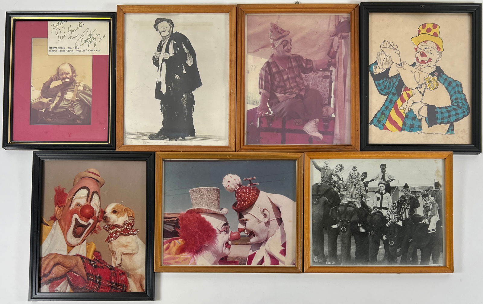 COLLECTION OF CIRCUS PHOTOS AND AUTOGRAPHS (1 of 2)