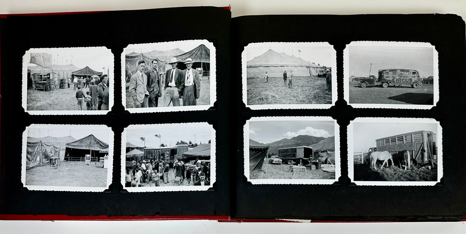CIRCUS PHOTOGRAPH SCRAPBOOK (1 of 9)