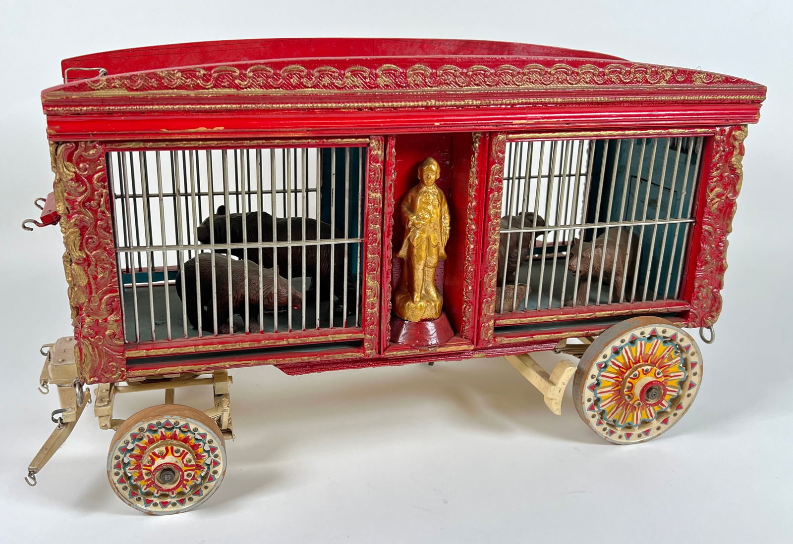 CHARLES MILROY CIRCUS WAGON MODEL (1 of 5)