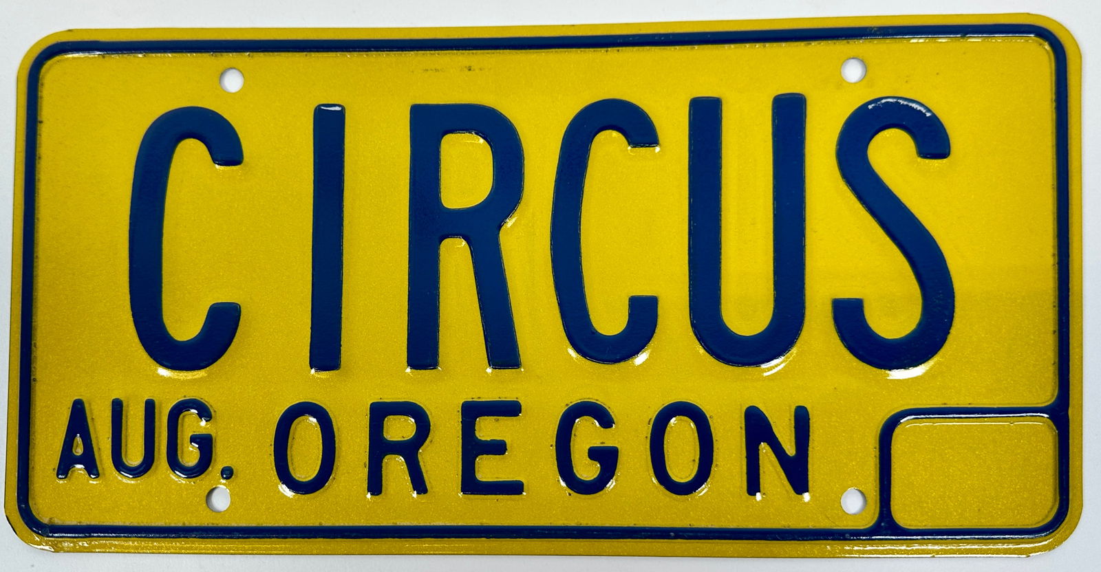 OREGON CIRCUS AUTO TAG LICENSE PLATE (1 of 1)