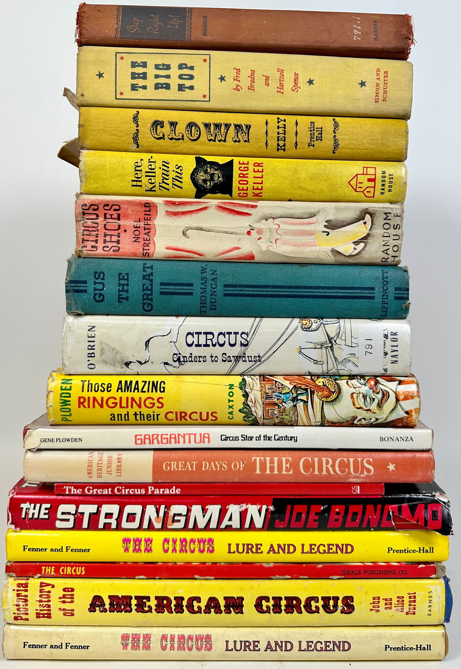 CIRCUS BOOK COLLECTION (1 of 4)