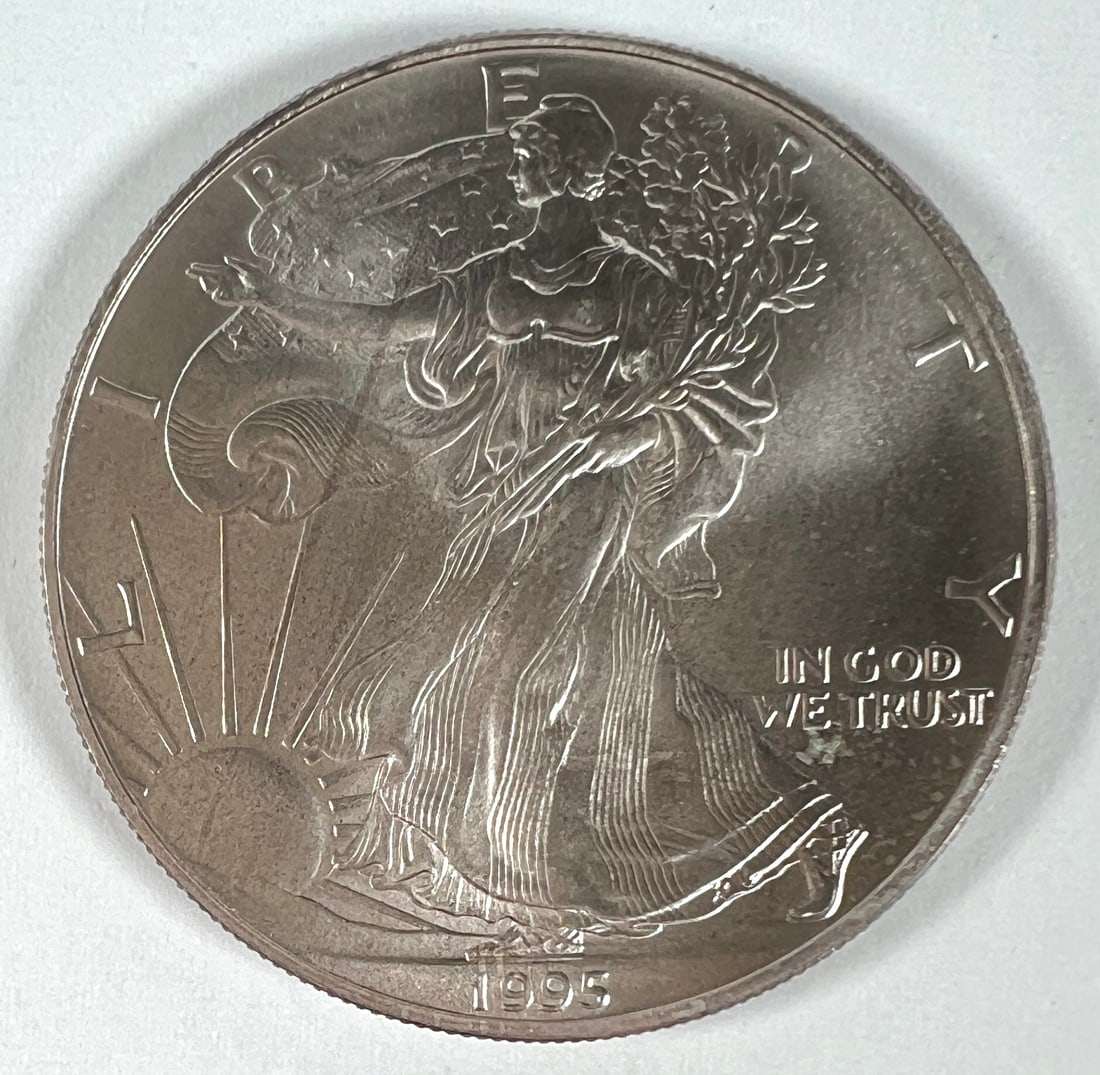 1995 AMERICAN SILVER EAGLE (1 of 2)