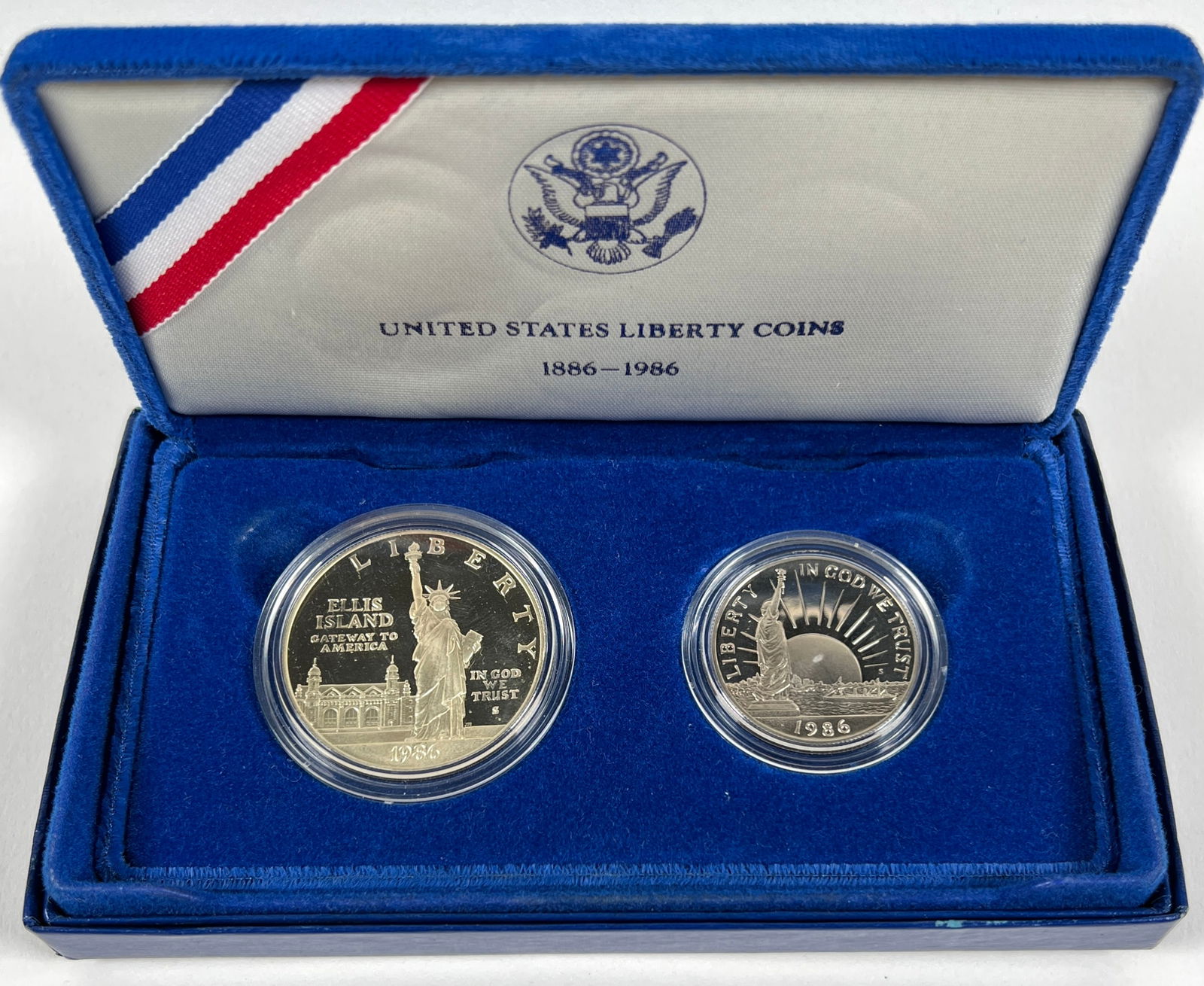 1986 U.S. LIBERTY TWO COIN SET (1 of 1)