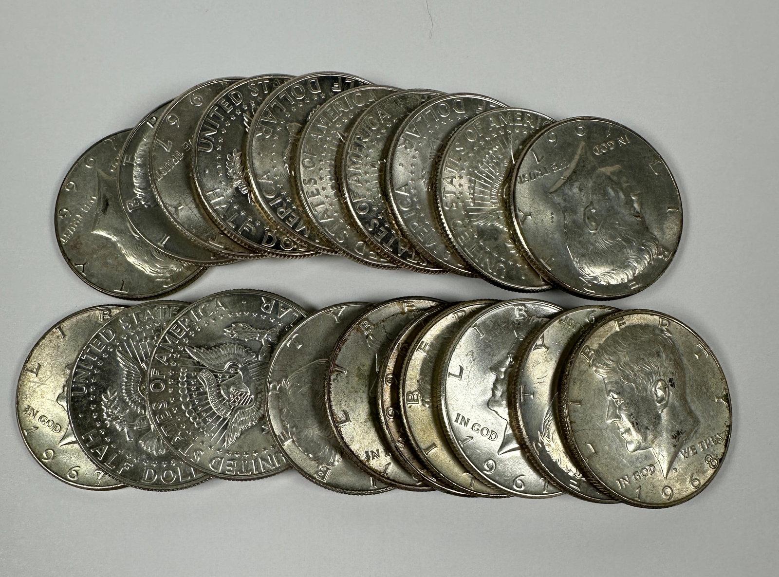 KENNEDY 40% SILVER HALF DOLLAR ROLL (1 of 1)