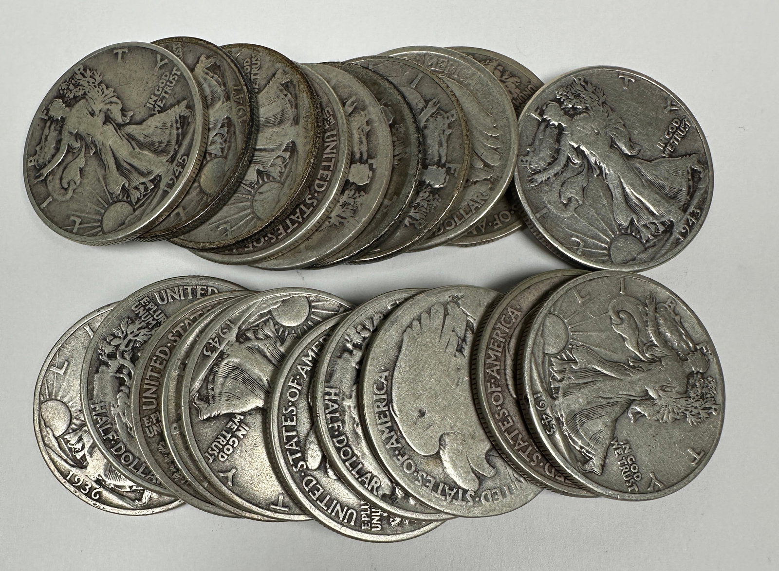 WALKING LIBERTY SILVER HALF DOLLAR ROLL (1 of 1)