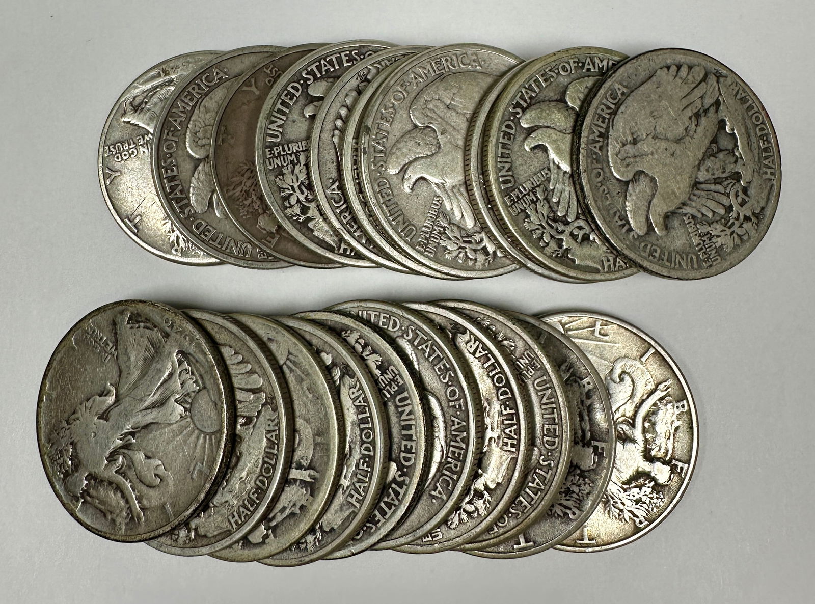 WALKING LIBERTY SILVER HALF DOLLAR ROLL (1 of 1)