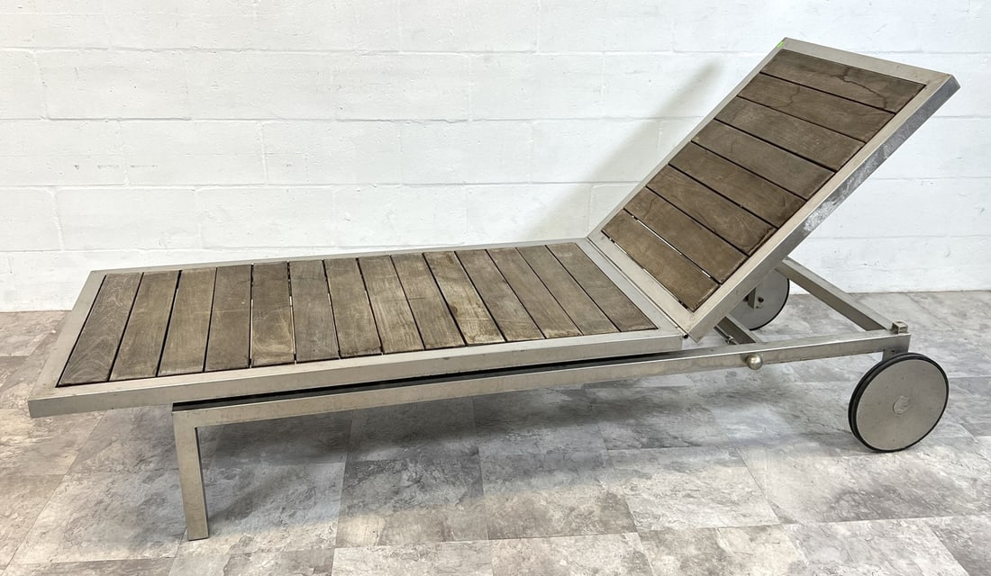 DECK SIDE SUN LOUNGER: STAINLESS STRUCTURE WITH TEAK SLAT SURFACES. MULTI-RECLINING POSITIONS. 80"L