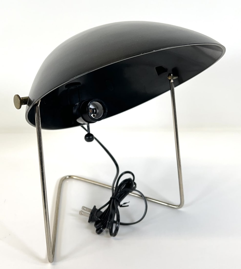 LIGHTOLIER CRICKET LAMP: GOOD VINTAGE CONDITION. 11"H