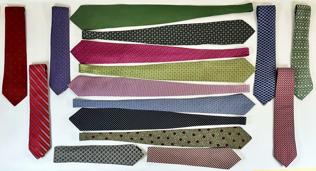 MEN'S FASHION - HIGH STYLE MEN'S TIES: VALENTINO, HERMES, ARMANI, FABERGE