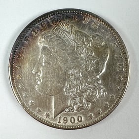 1900 MORGAN SILVER DOLLAR