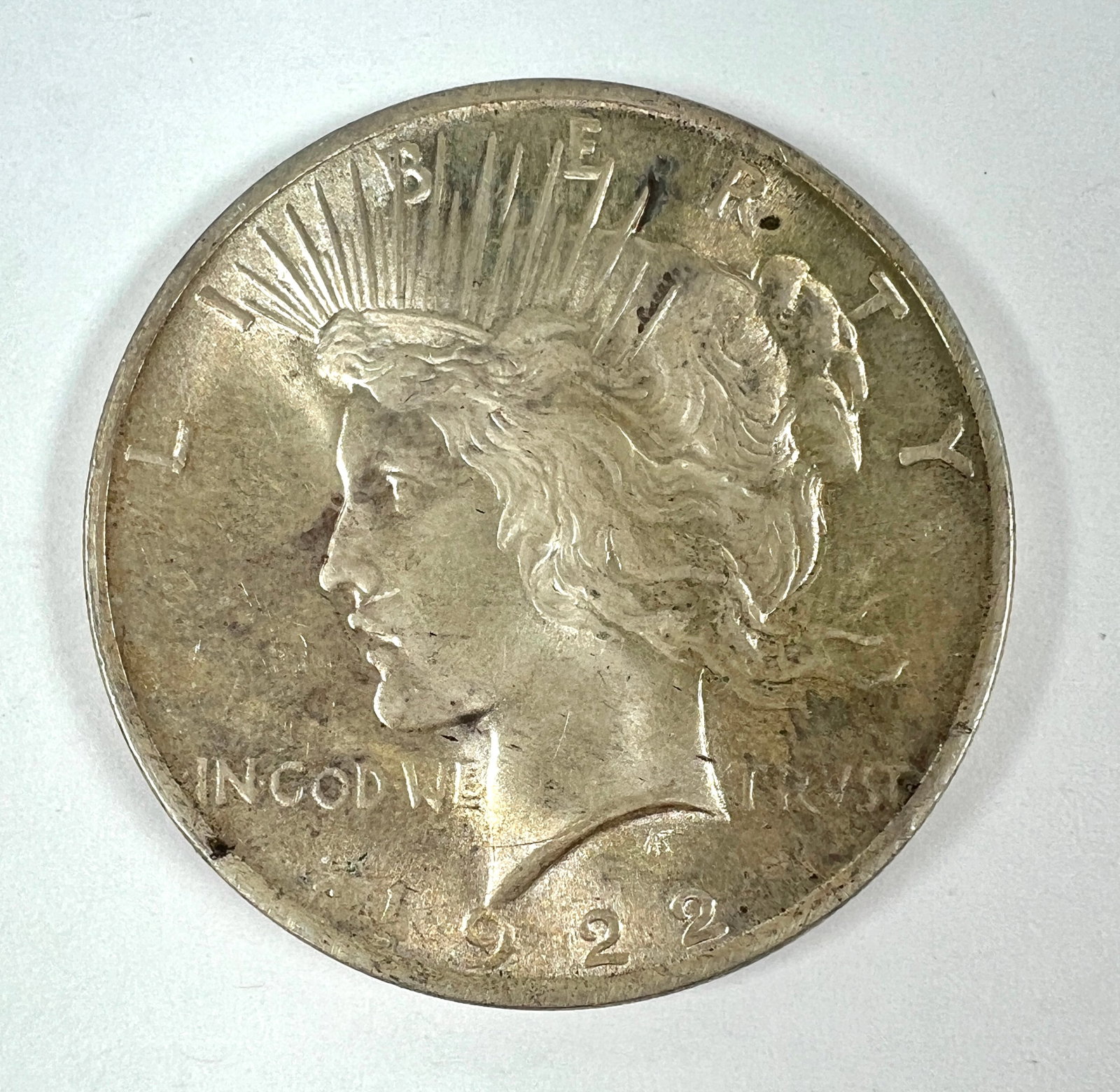 1922 PEACE SILVER DOLLAR UNC (1 of 2)