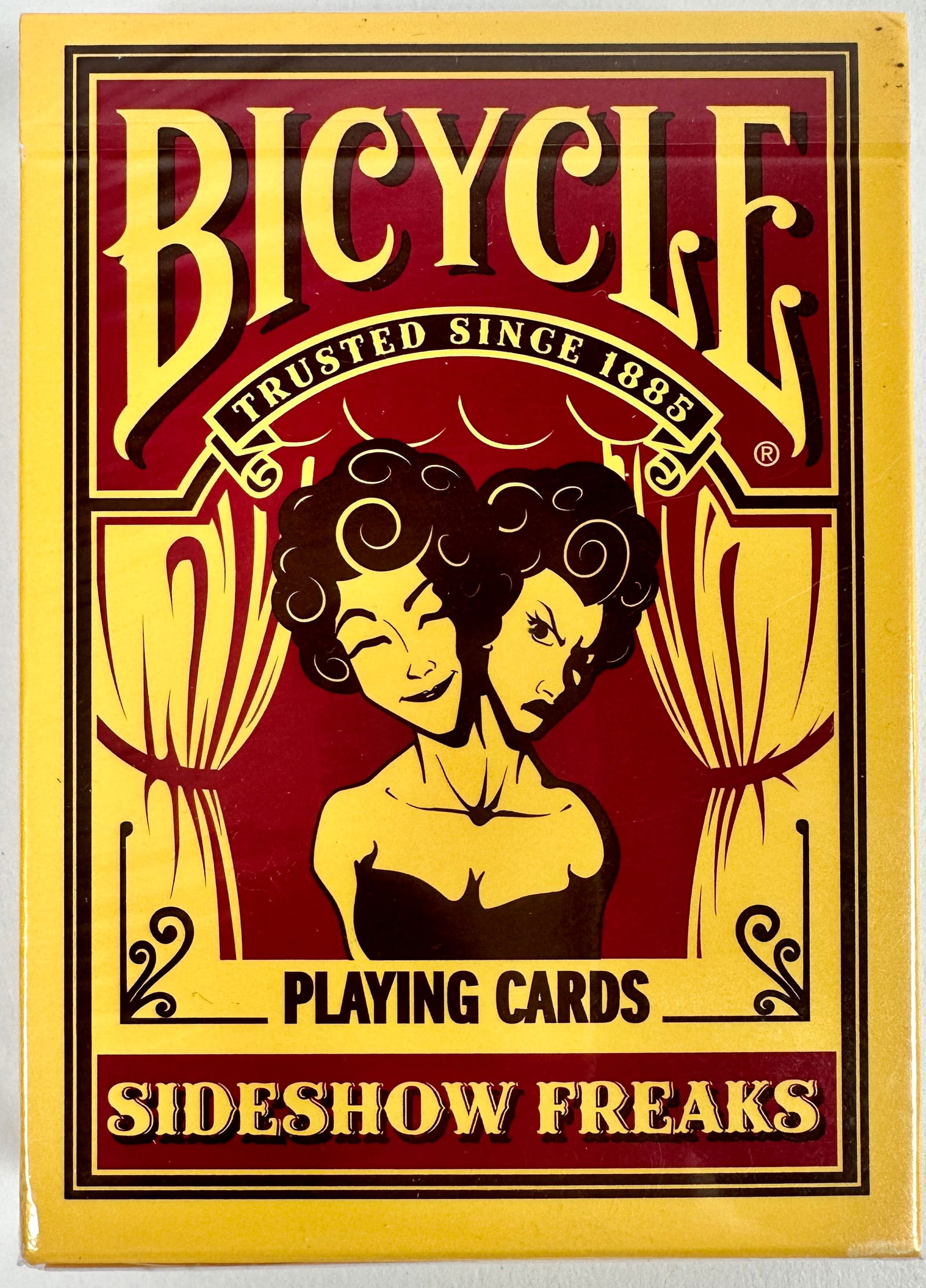 Sideshow Freaks Playing Cards - Bicycle (1 of 2)
