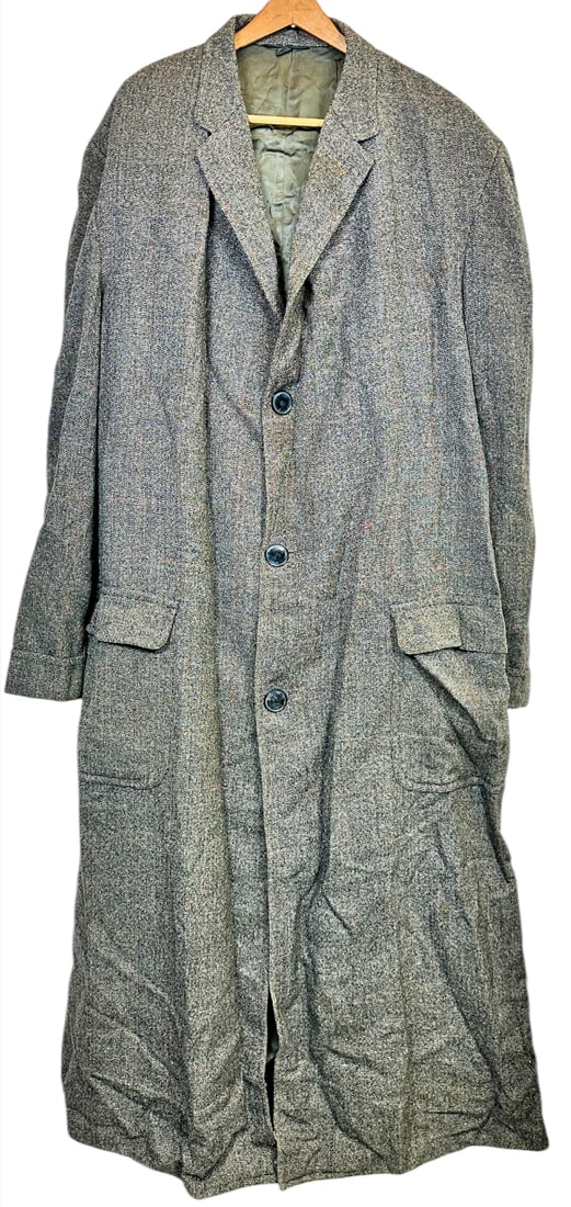 Eddie Carmel Sideshow Giant Wardrobe (1 of 6)