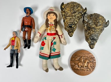 Buffalo Bill - Annie Oakley Decorative Objects