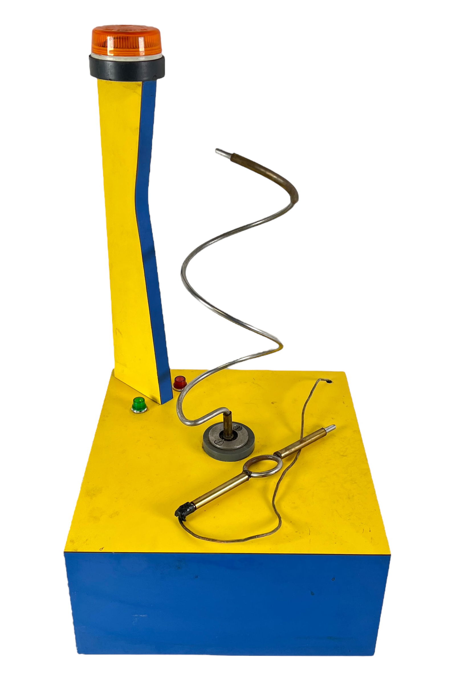 Wacky Wire Carnival Game - Royal American Shows (1 of 2)