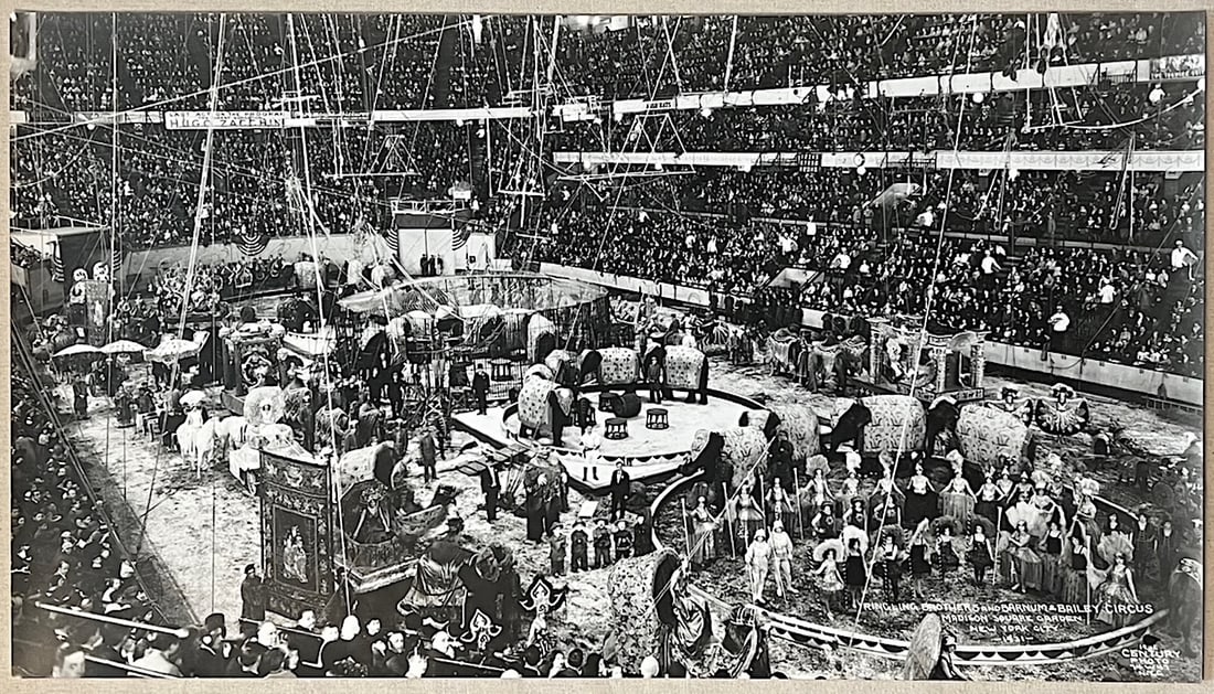EDWARD J KELTY RINGLING BROS and BARNUM & BAILEY CAST PHOTO: Here is a handsome 17x30” gallery quality re-strike of one of photographer Edward J Kelty’s most-classic panoramic photos of all time. This pictures the cast of the Greatest Show on Earth,