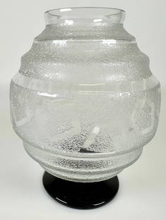 AFTER LE VERRE FRANCAIS CHARDER ART GLASS VASE: ART DECO VASE, UNSIGNED. 7"