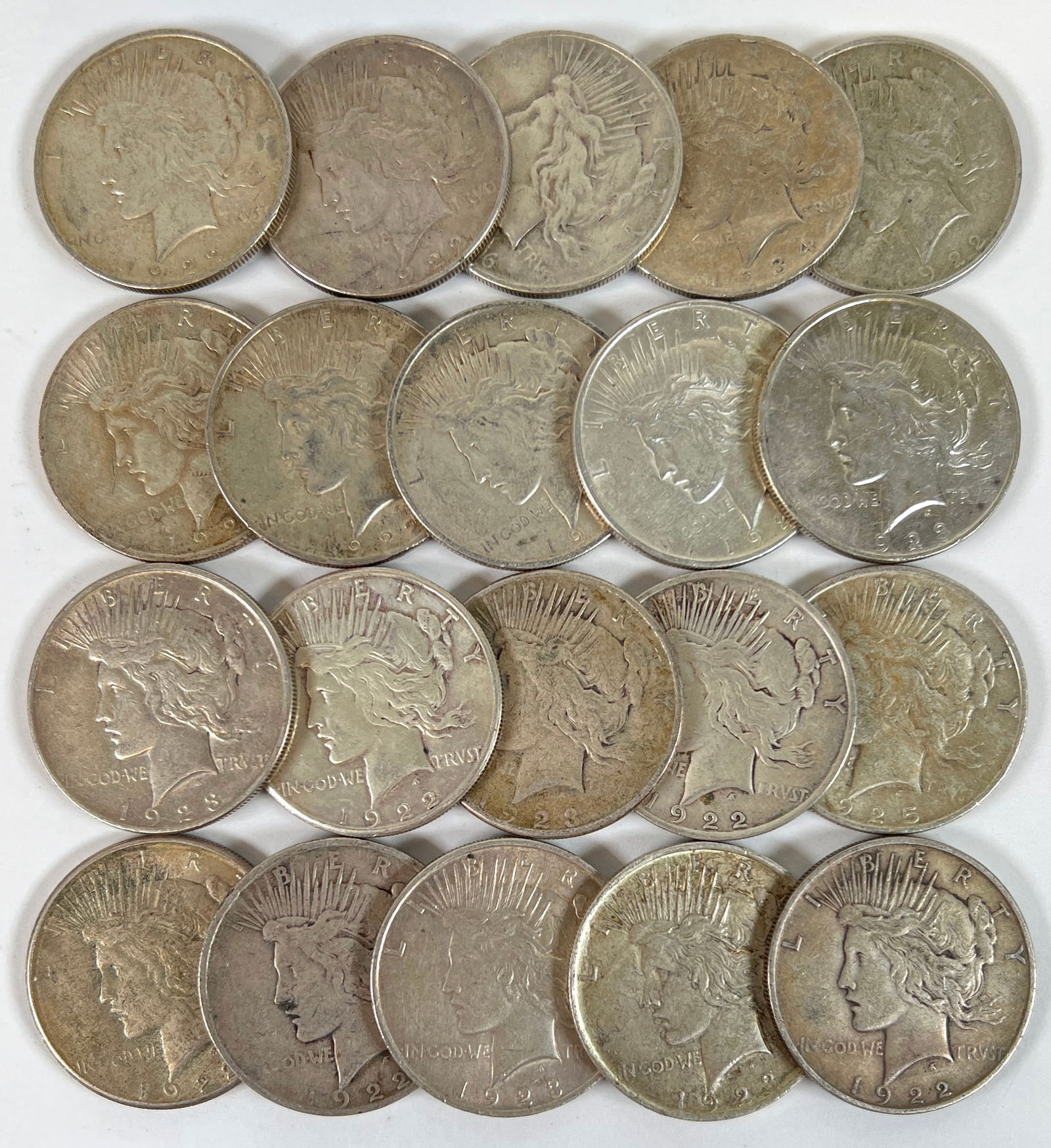 PEACE SILVER DOLLAR ROLL - 20 COINS (1 of 1)