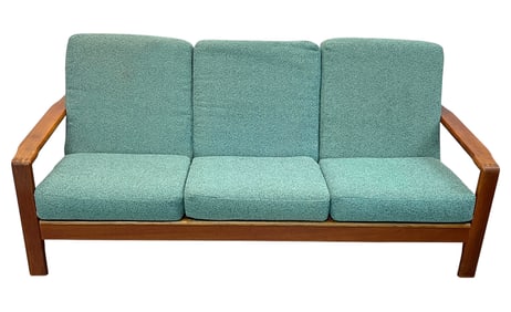 DANSH TEAK SOFA