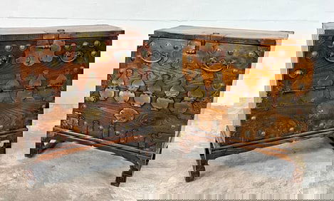 JAPANESEE TANSU CHESTS